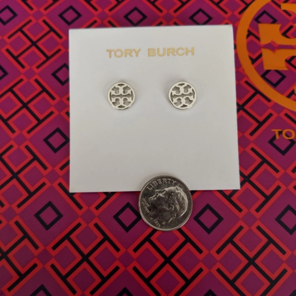*NEW* Tory Burch circle logo earings - Picture 2 of 6